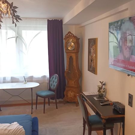 Stilvolles Appartement Im Zentralen Schwabing - Innenstadt Мюнхен Екстериор снимка